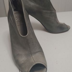 Vince Camuto gray heel booties, size 10